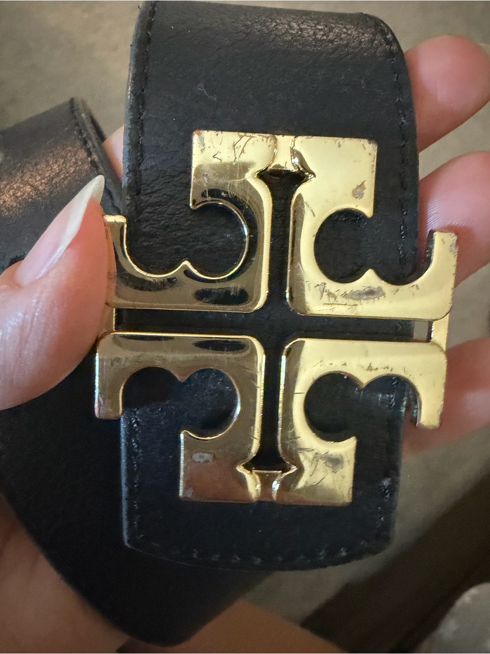 Tory Burch Black Leather Belt with Gold Double-T Logo Buckle - Picture 2 of 3